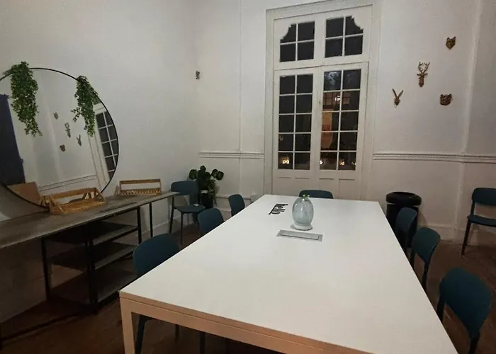 Casa Amelio Roma Norte Hostal *